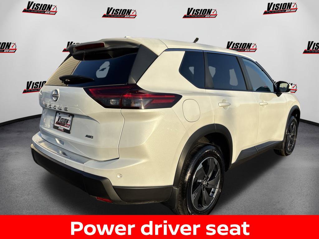 Certified 2026 Nissan Rogue SV AWD/4WD image 5