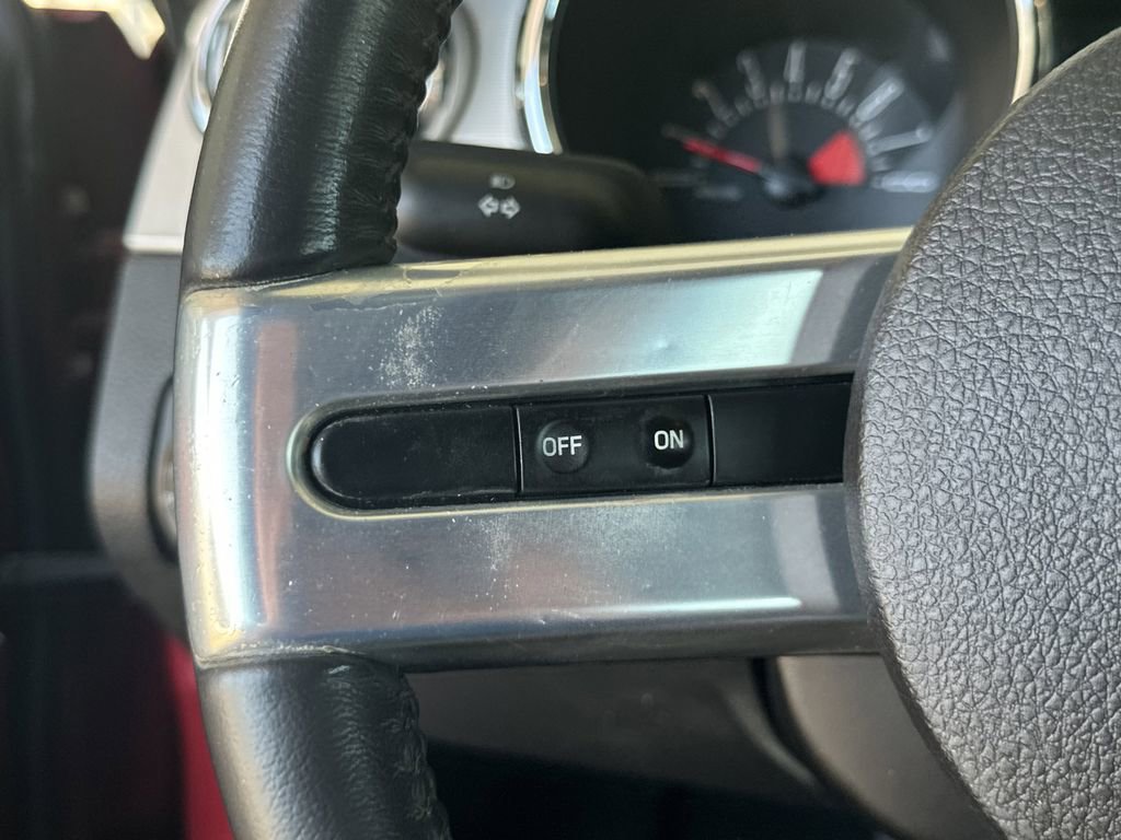 Used 2006 Ford Mustang GT Premium image 20