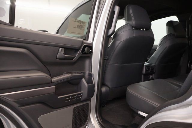New 2026 Toyota 4Runner TRD Off-Road Premium AWD/4WD image 26