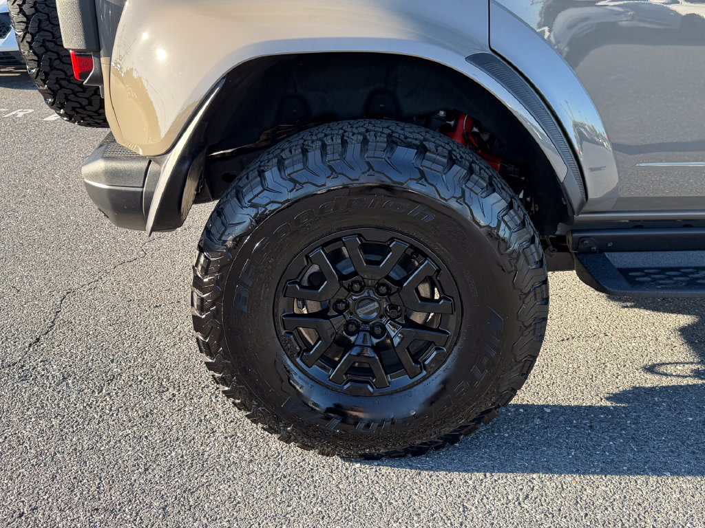Used 2025 Ford Bronco Raptor AWD/4WD image 11
