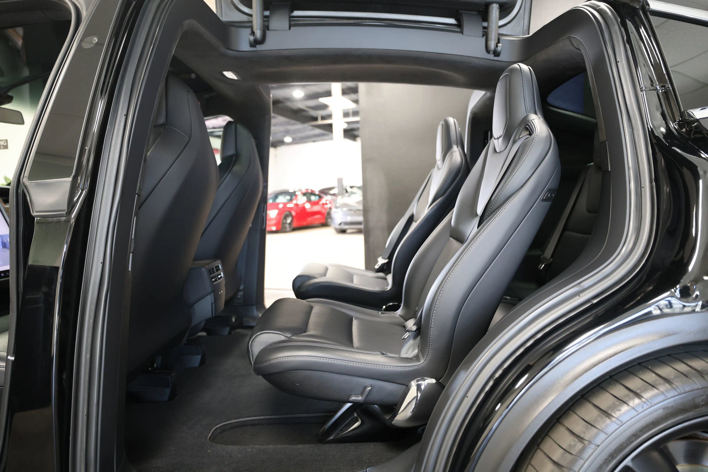 Used 2019 Tesla Model X Long Range AWD/4WD image 46