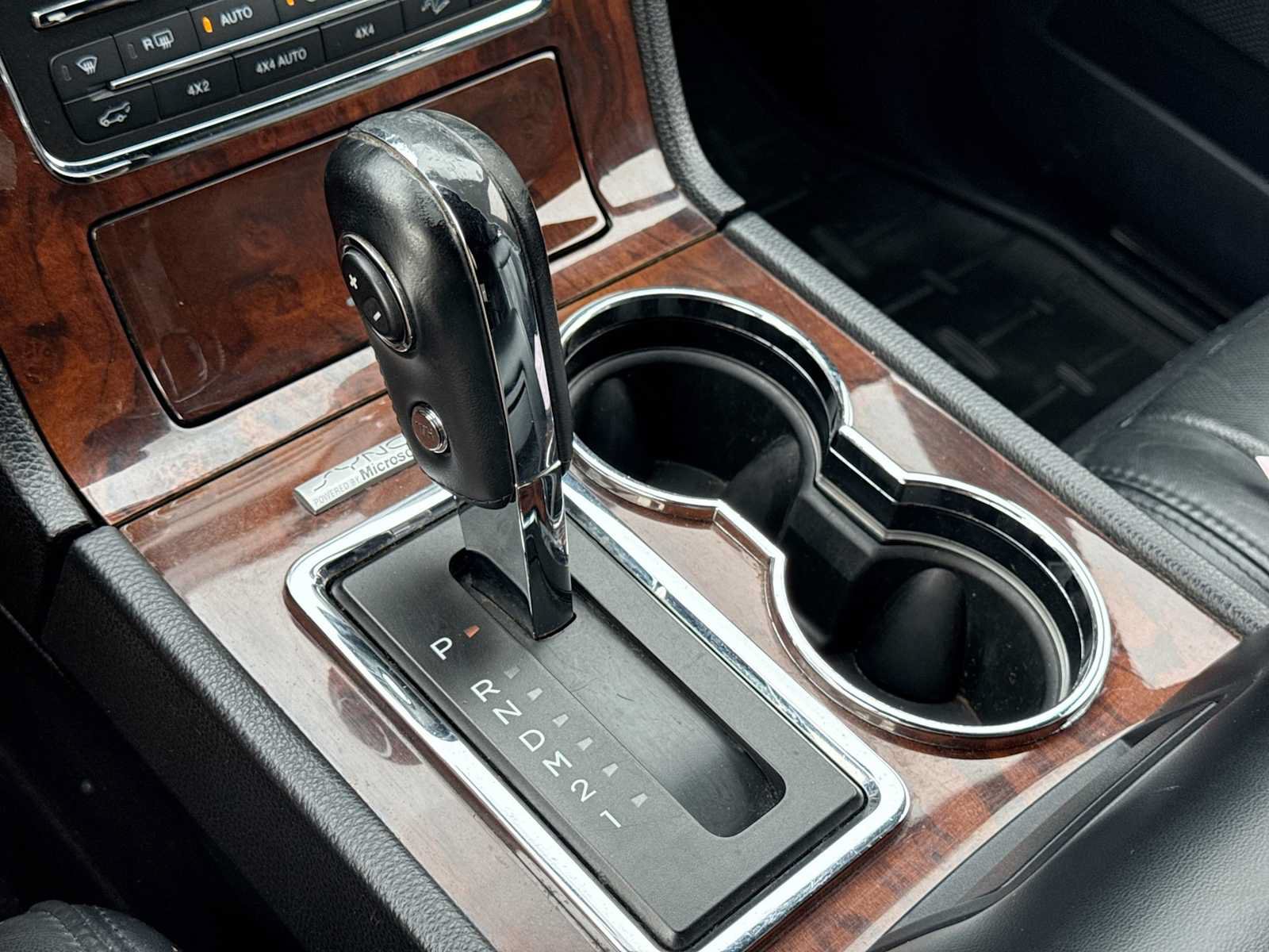 Used 2015 Lincoln Navigator 4WD image 31