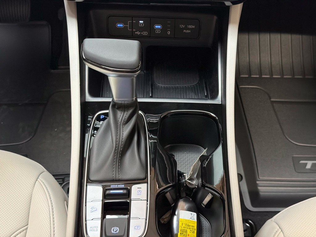 New 2026 Hyundai Tucson SEL FWD image 17
