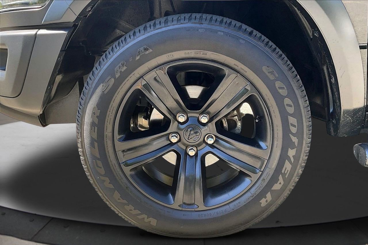 Used 2021 RAM 1500 Classic Warlock image 32