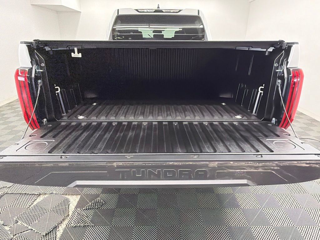 New 2026 Toyota Tundra SR5 w/ SR5 Convenience Package RWD image 14