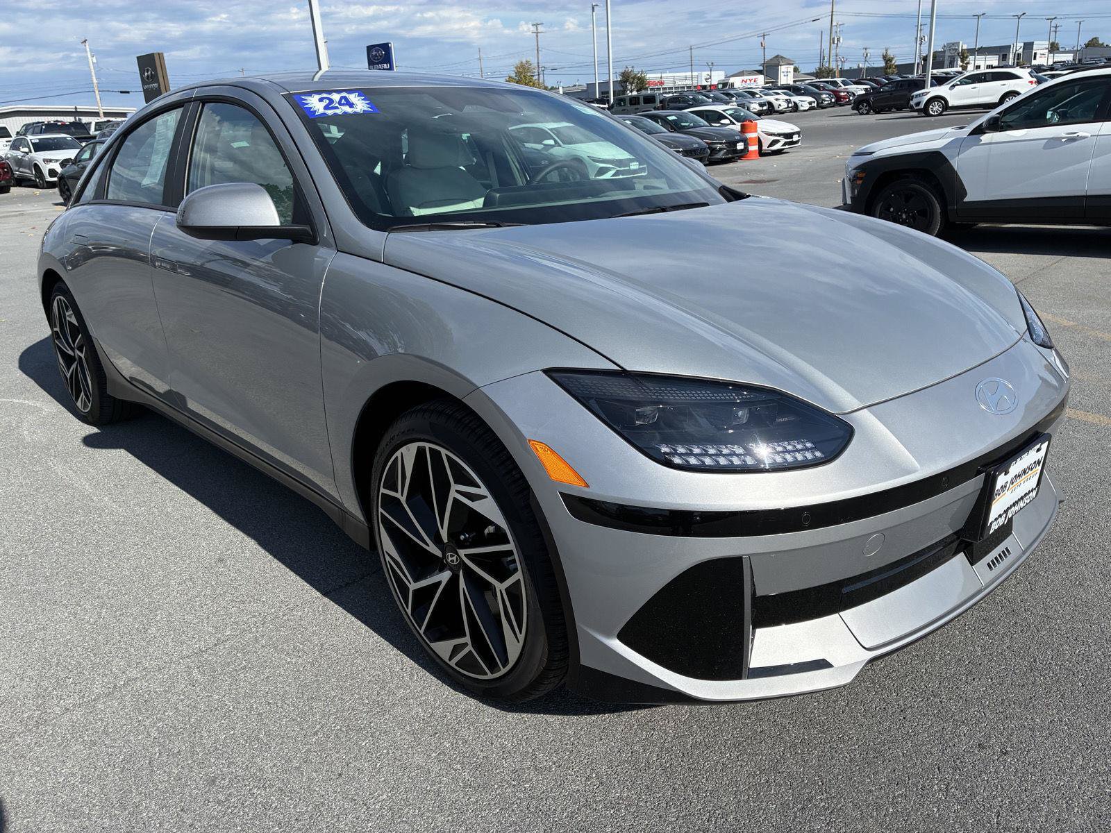 New 2024 Hyundai Ioniq 6 SEL