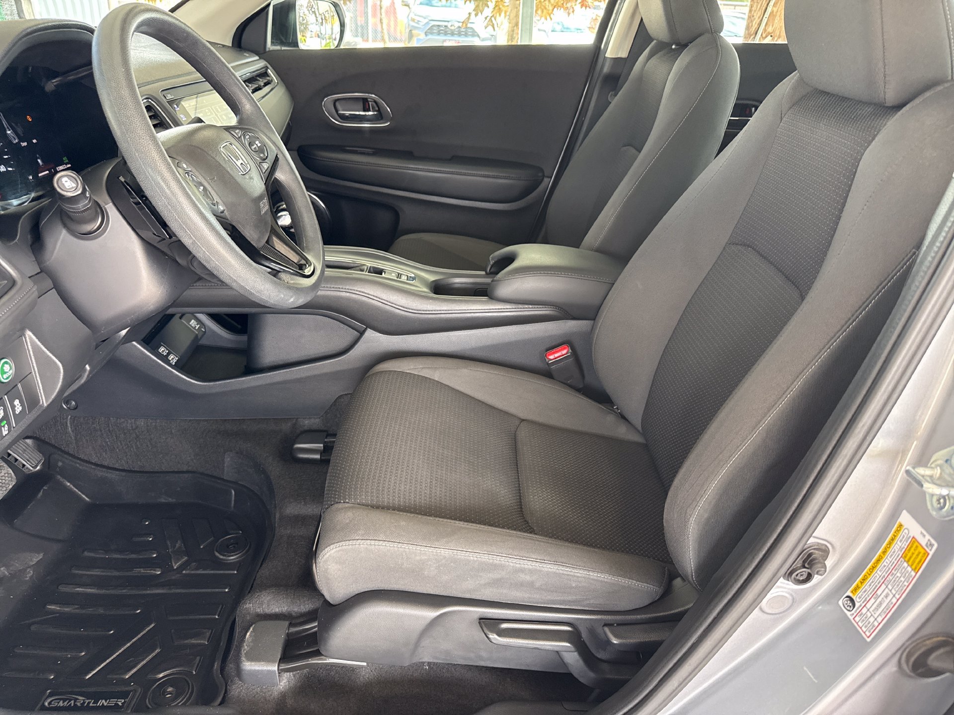Used 2022 Honda HR-V EX image 12