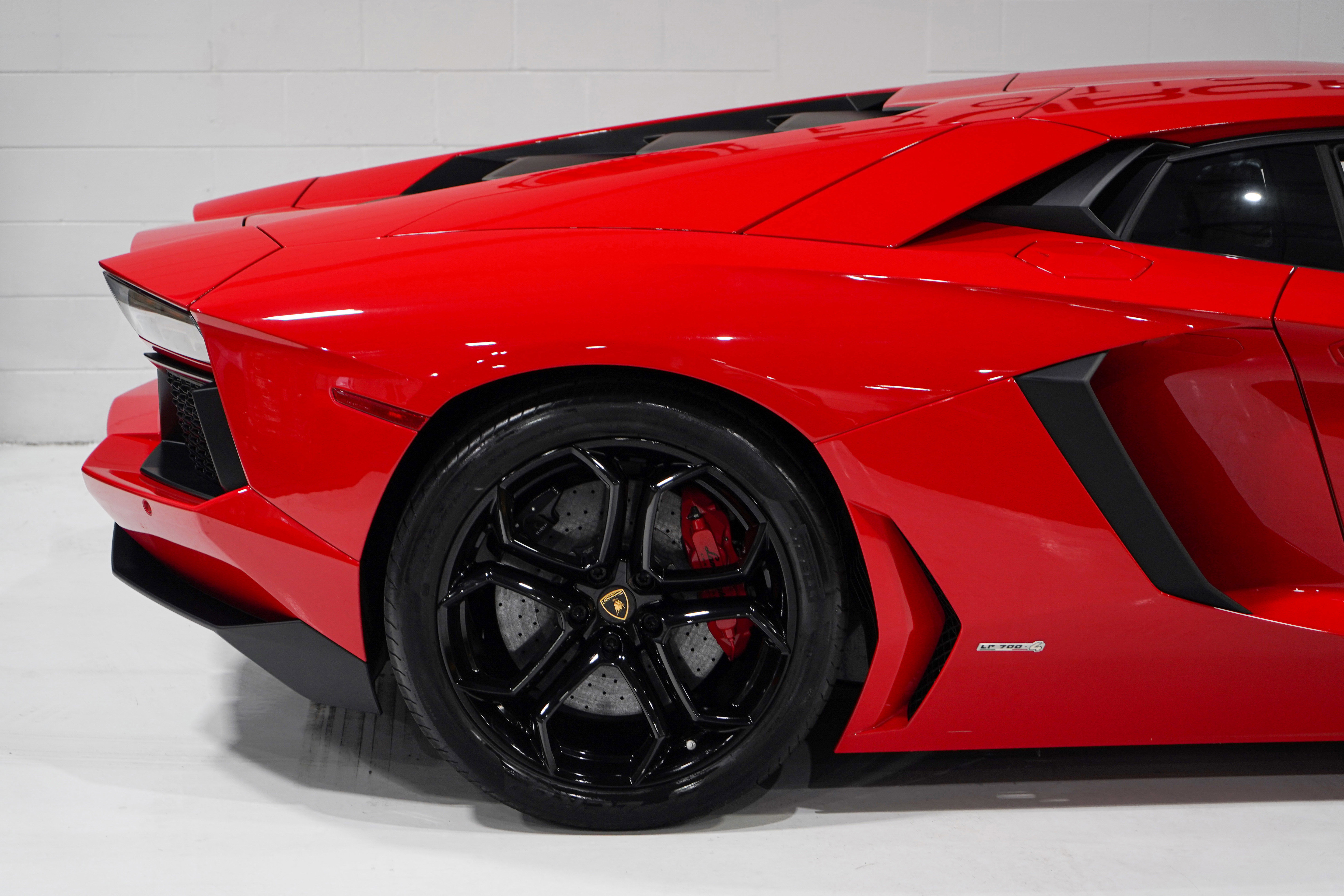 Used 2015 Lamborghini Aventador LP 700-4 AWD/4WD image 20