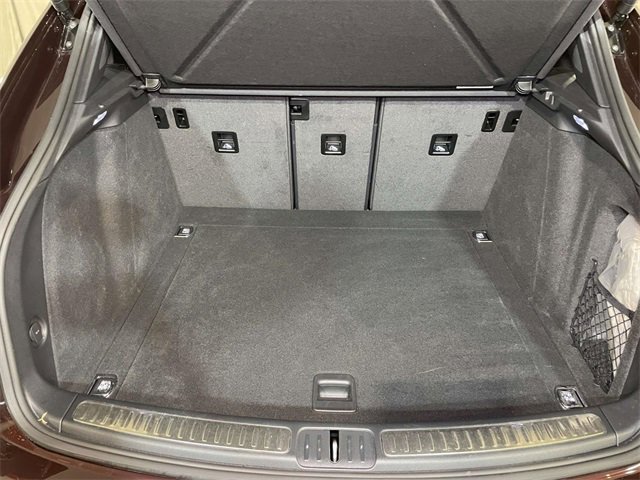 Certified 2025 Porsche Macan image 20