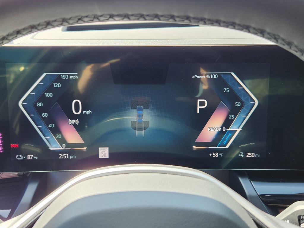 Used 2025 BMW i5 eDrive40i w/ Premium Package RWD image 42