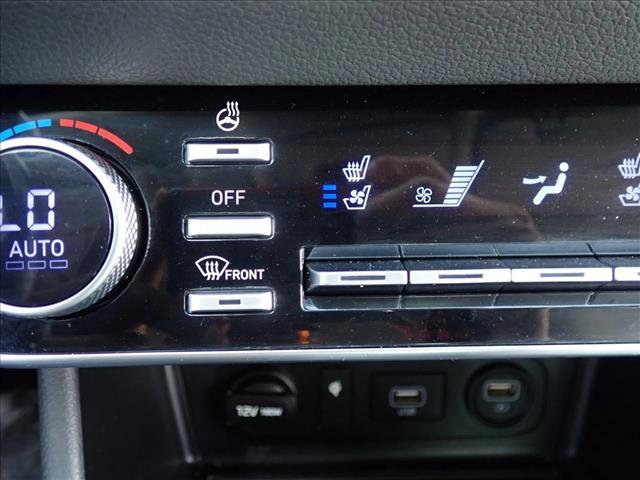 Used 2020 Hyundai Sonata Limited image 19