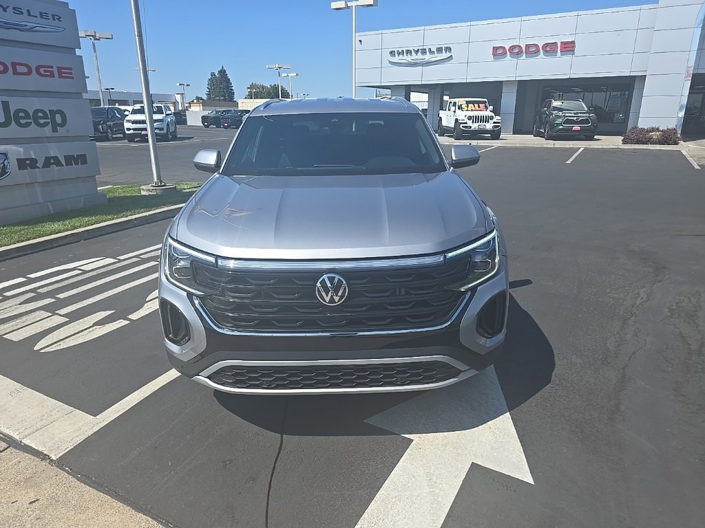 Used 2024 Volkswagen Atlas Cross Sport SE image 22