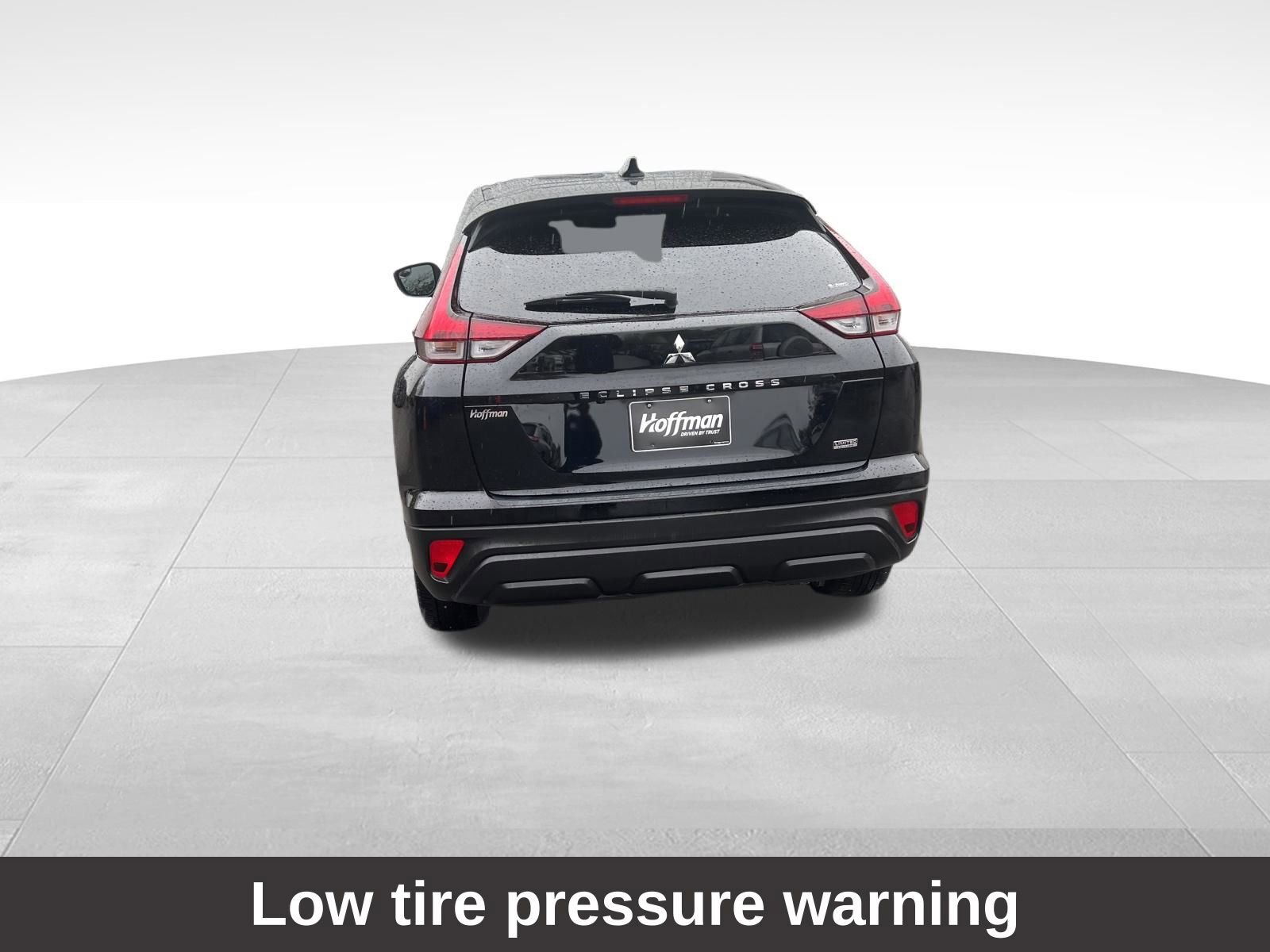 Used 2025 Mitsubishi Eclipse Cross LE AWD/4WD image 8