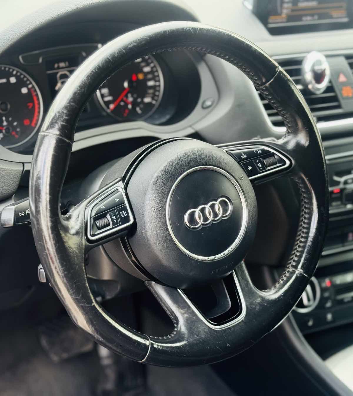 Used 2017 Audi Q3 2.0T Premium FWD image 26