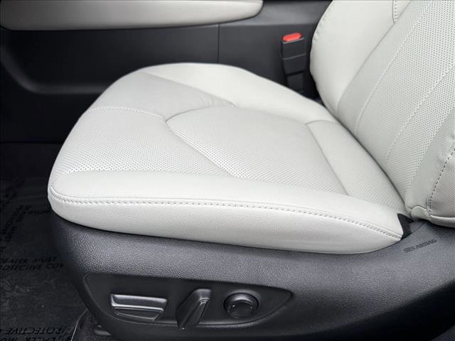 New 2026 Toyota Grand Highlander Limited image 12