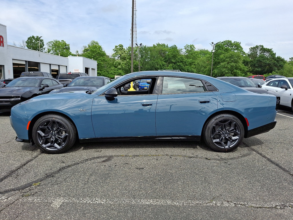 New 2026 Dodge Charger R/T AWD/4WD image 8
