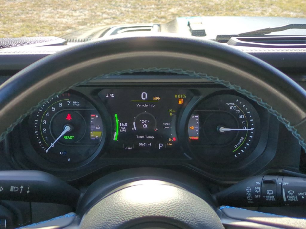 Used 2024 Jeep Wrangler Unlimited Rubicon 4xe AWD/4WD image 20