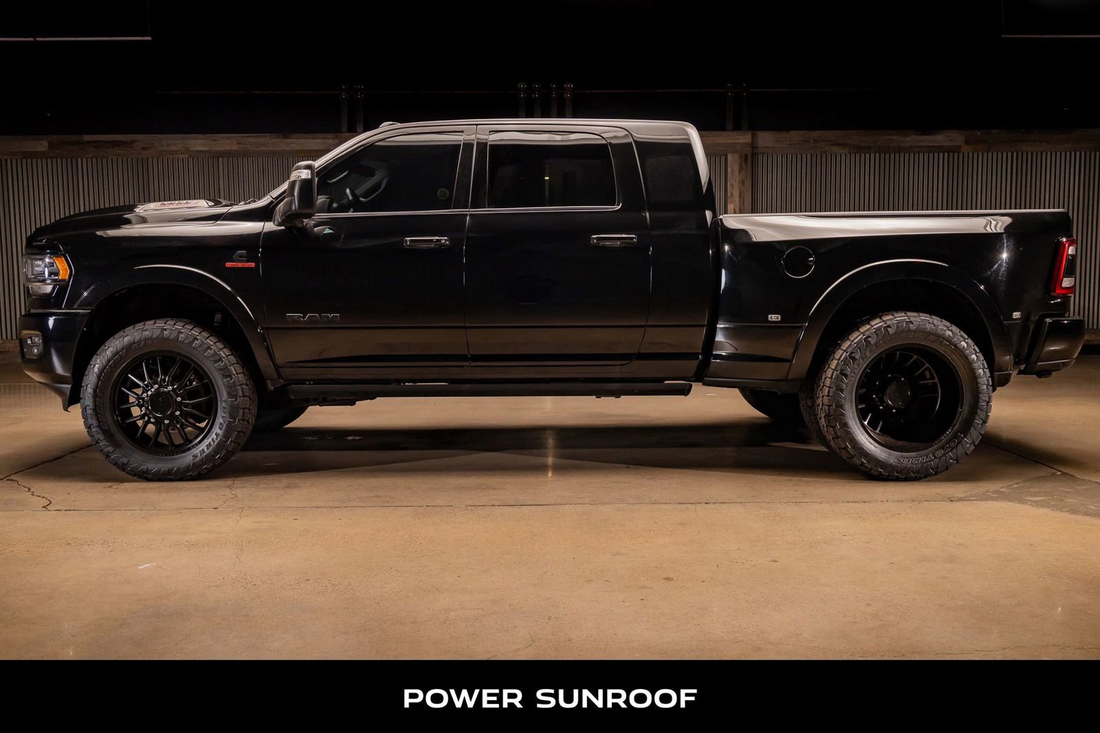 Used 2023 RAM 3500 Limited image 6