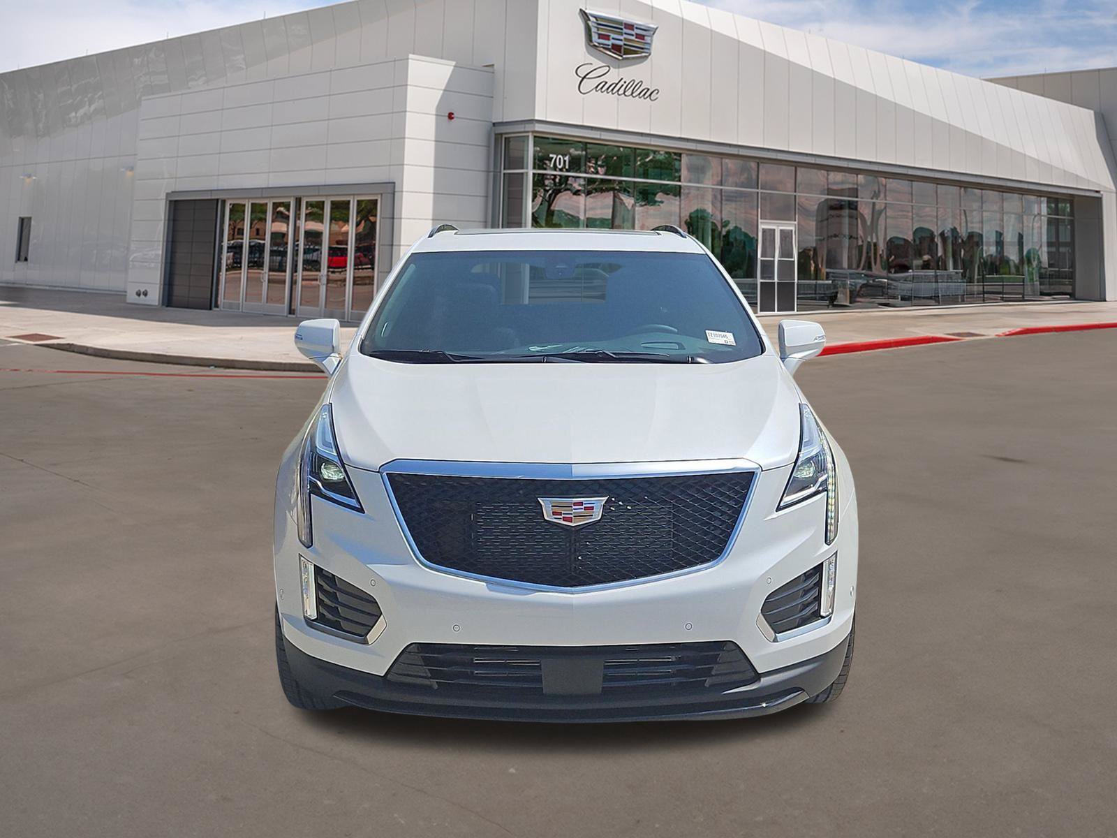 New 2026 Cadillac XT5 Sportv w/ LPO, Floor Liner Package AWD/4WD image 2