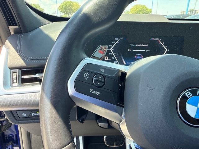 Used 2025 BMW X1 M35i AWD/4WD image 32
