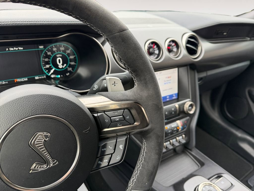 Used 2021 Ford Mustang Shelby GT500 w/ Technology Package image 19