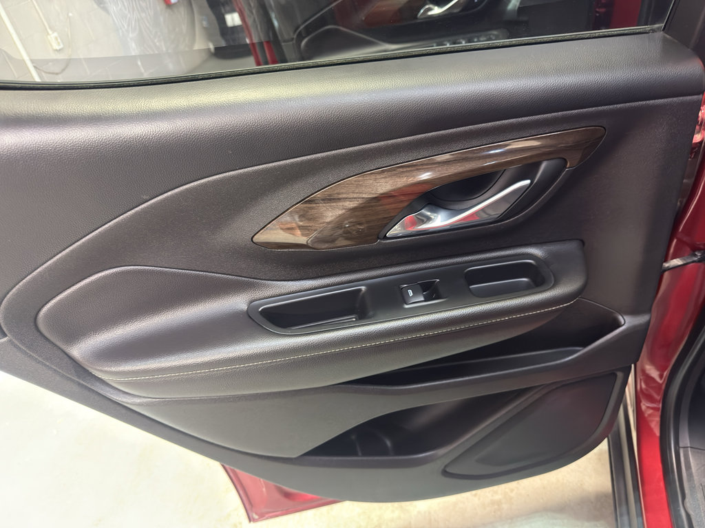 Used 2019 GMC Terrain Denali w/ Driver Alert Package II image 27