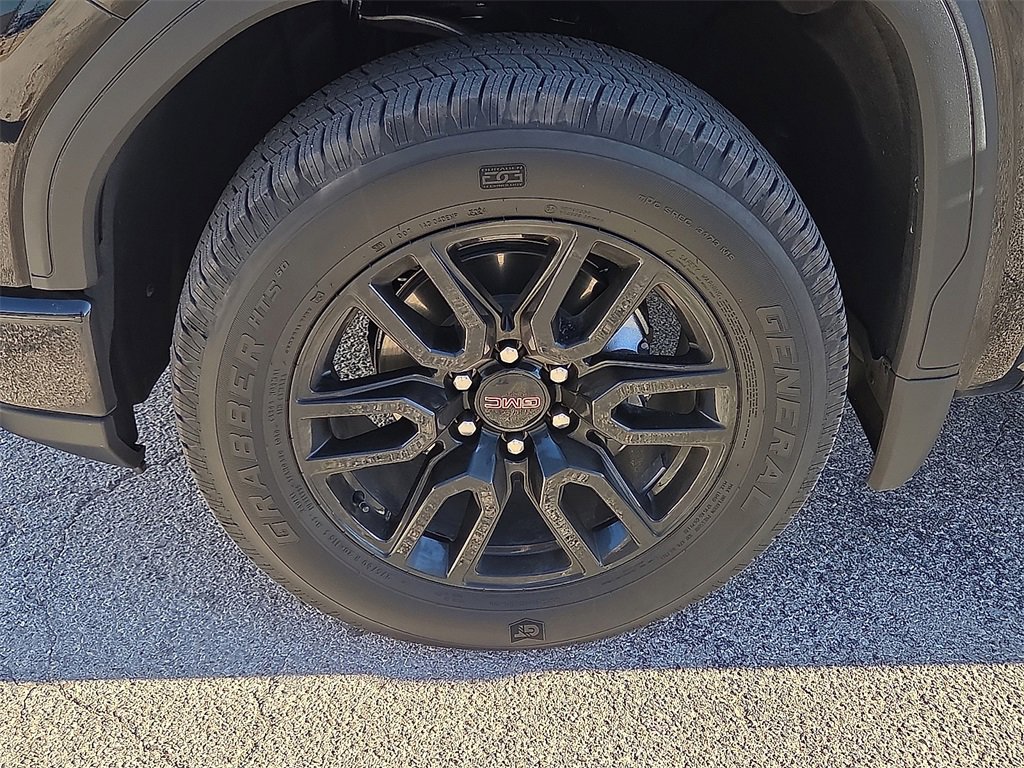Used 2025 GMC Sierra 1500 Pro w/ Graphite Edition image 7