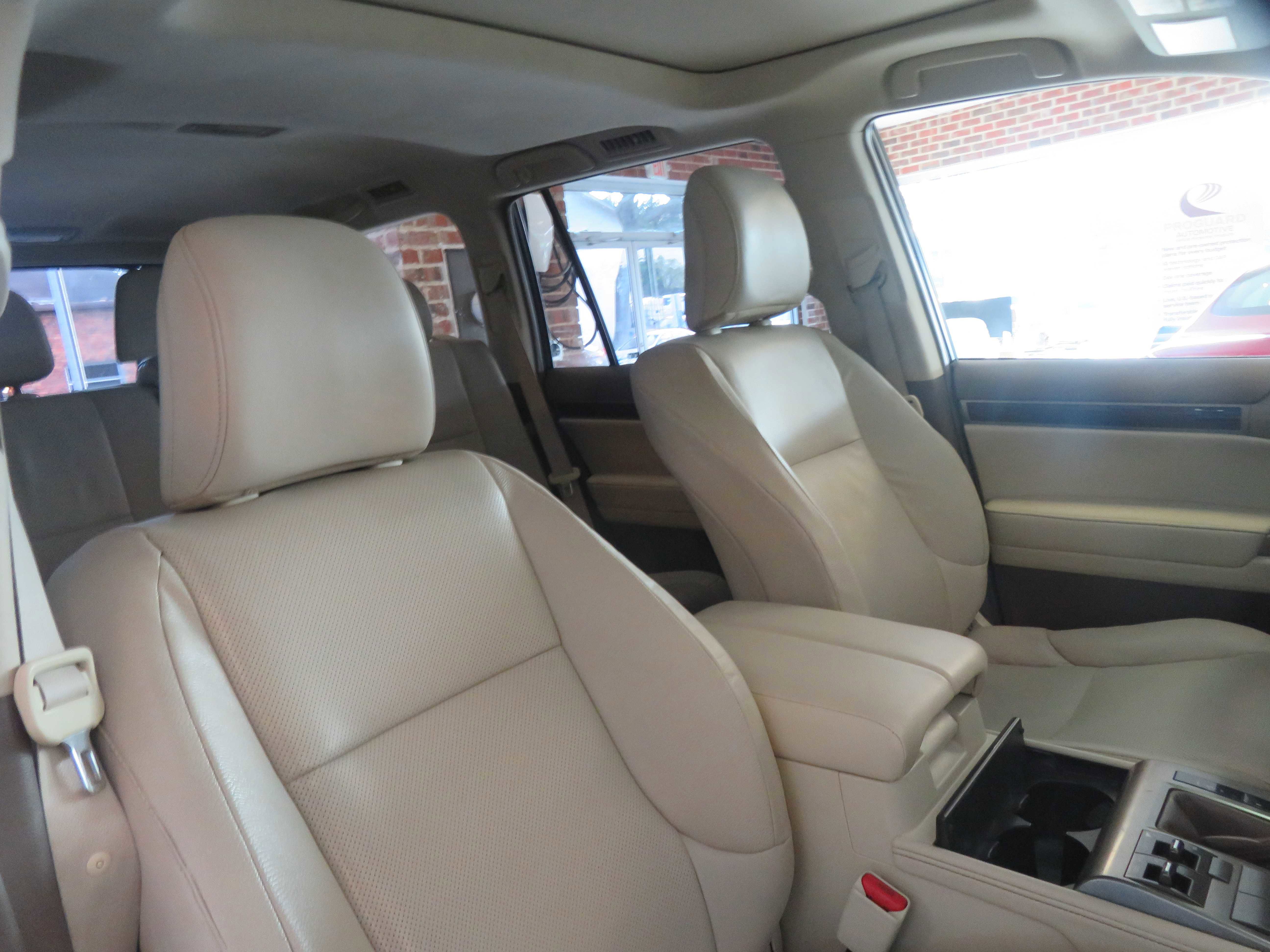 Used 2014 Lexus GX 460 w/ Premium Package image 29