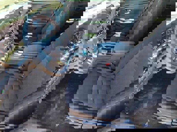 New 2025 Nissan Sentra SV w/ All-Weather Package image 15