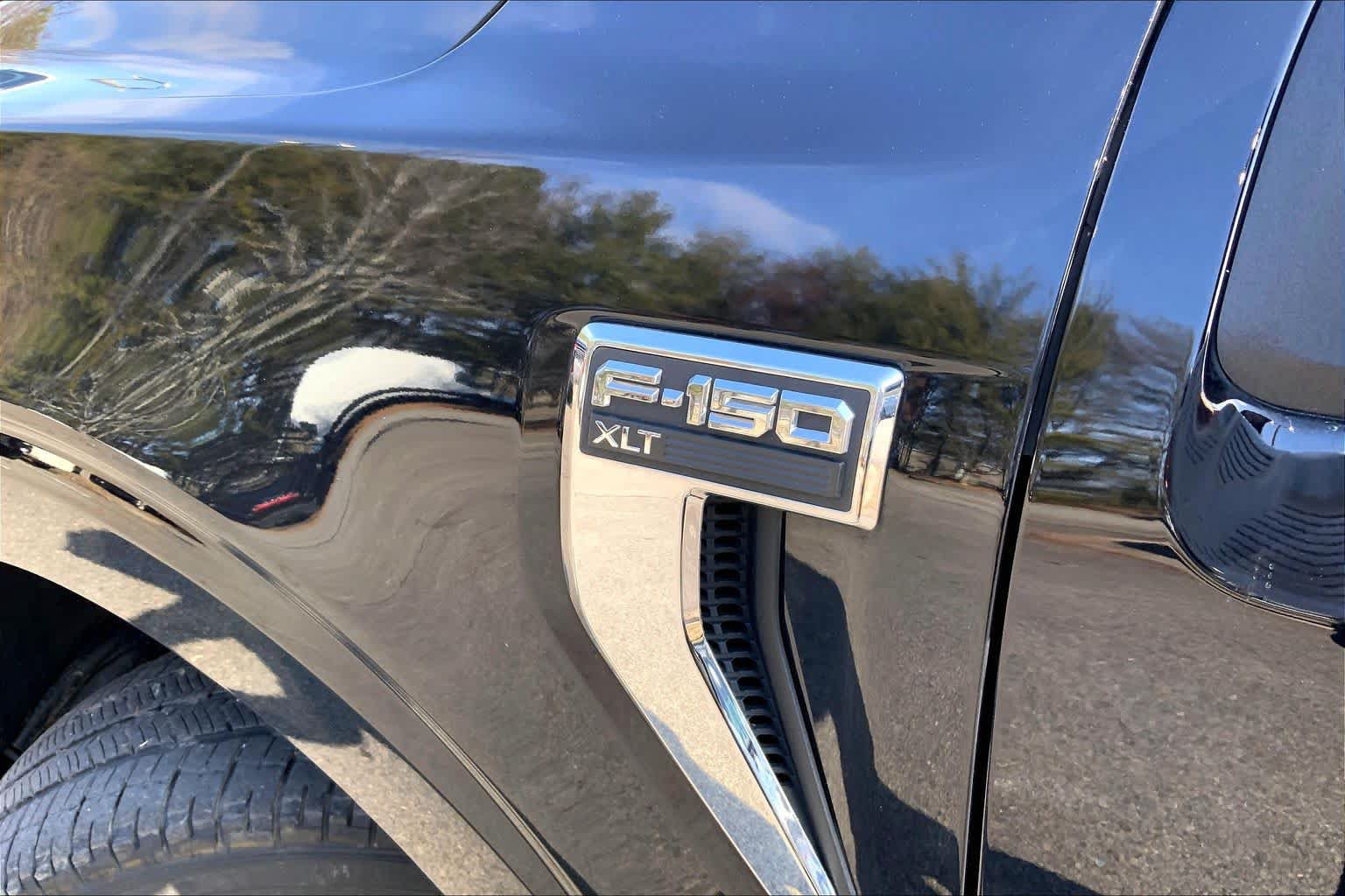 Certified 2022 Ford F150 XLT w/ XTR Package AWD/4WD image 19