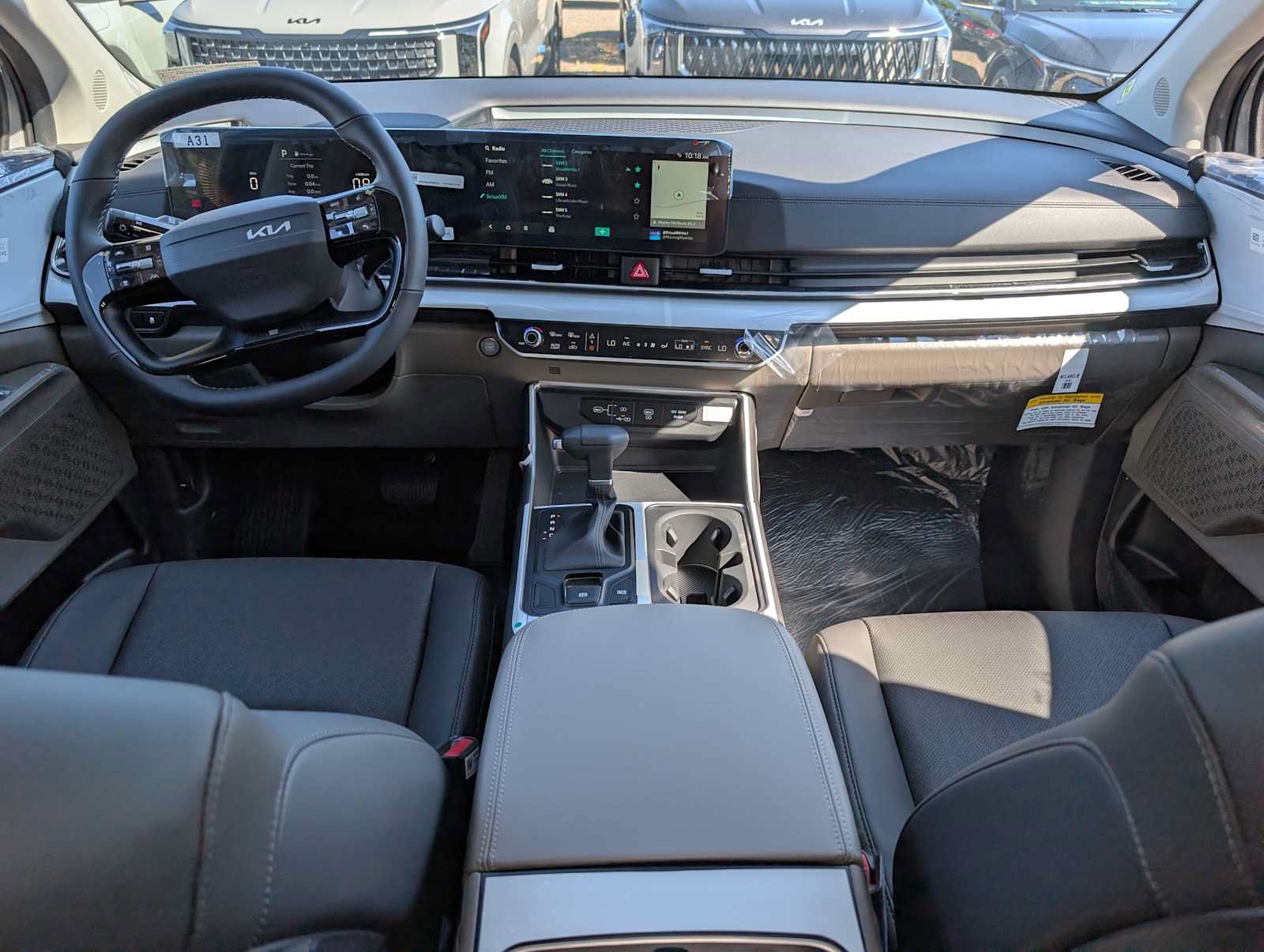 New 2027 Kia Carnival FWD image 12