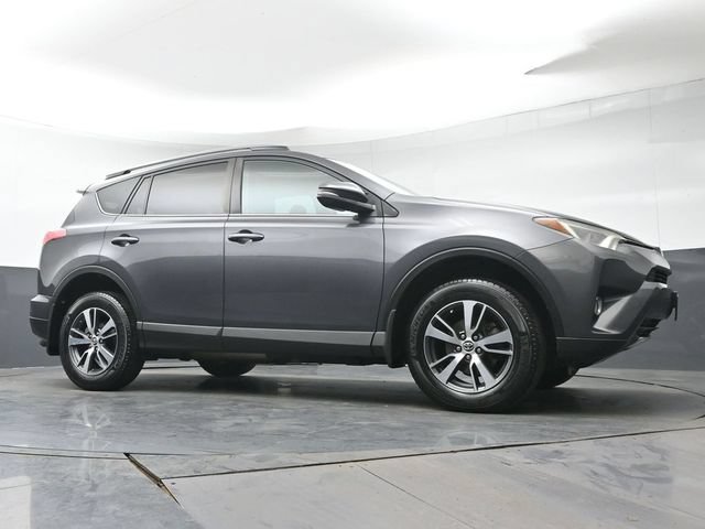 Certified 2018 Toyota RAV4 XLE w/ Plus Extra Value Package AWD/4WD image 34