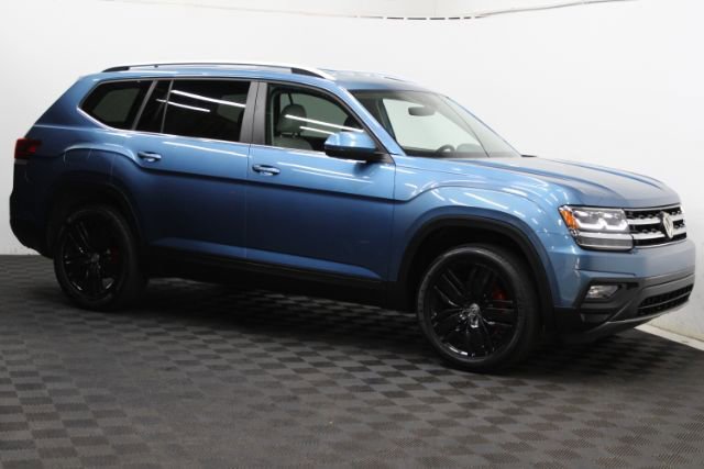 Used 2019 Volkswagen Atlas SE w/ Towing Package FWD image 3