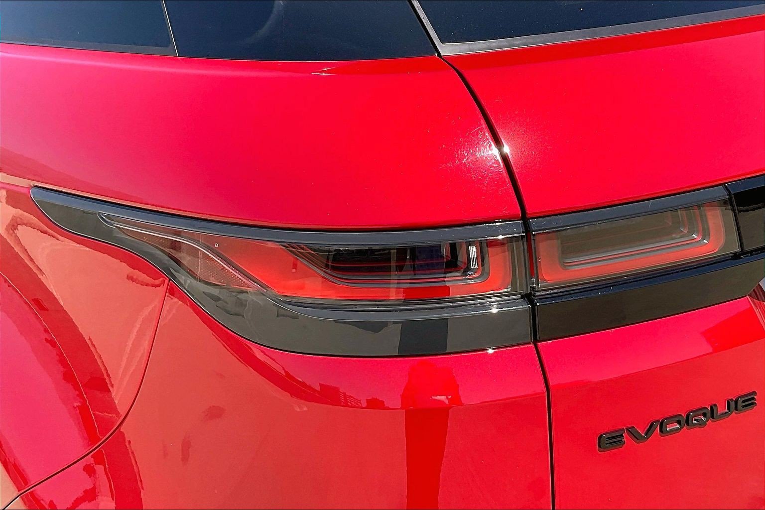 Used 2021 Land Rover Range Rover Evoque R-Dynamic SE AWD/4WD image 26