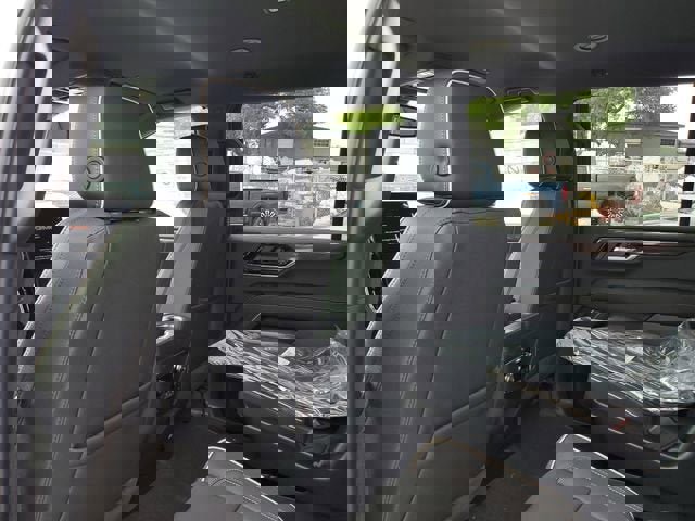 New 2026 GMC Yukon XL Elevation image 10