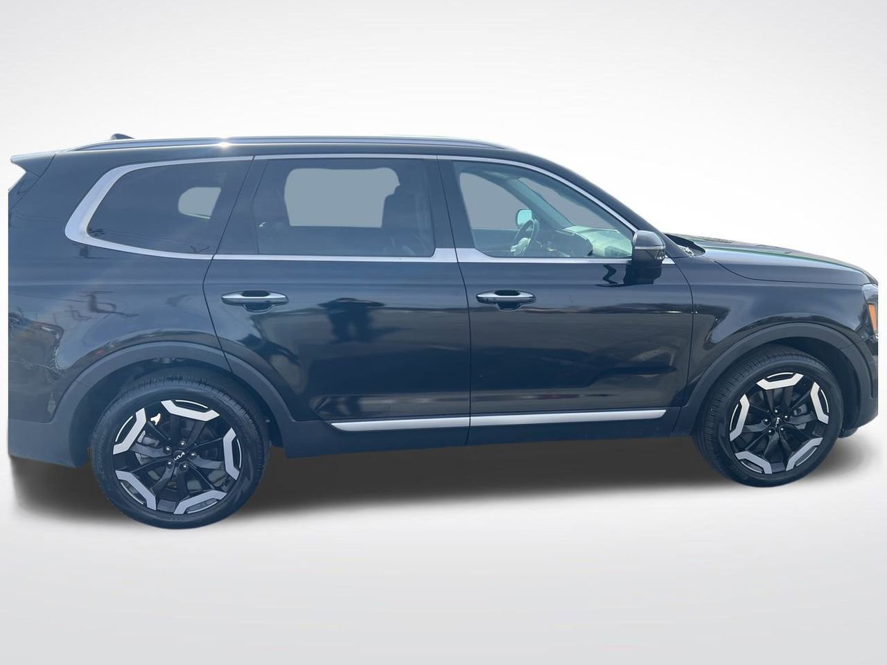 Used 2023 Kia Telluride S image 7