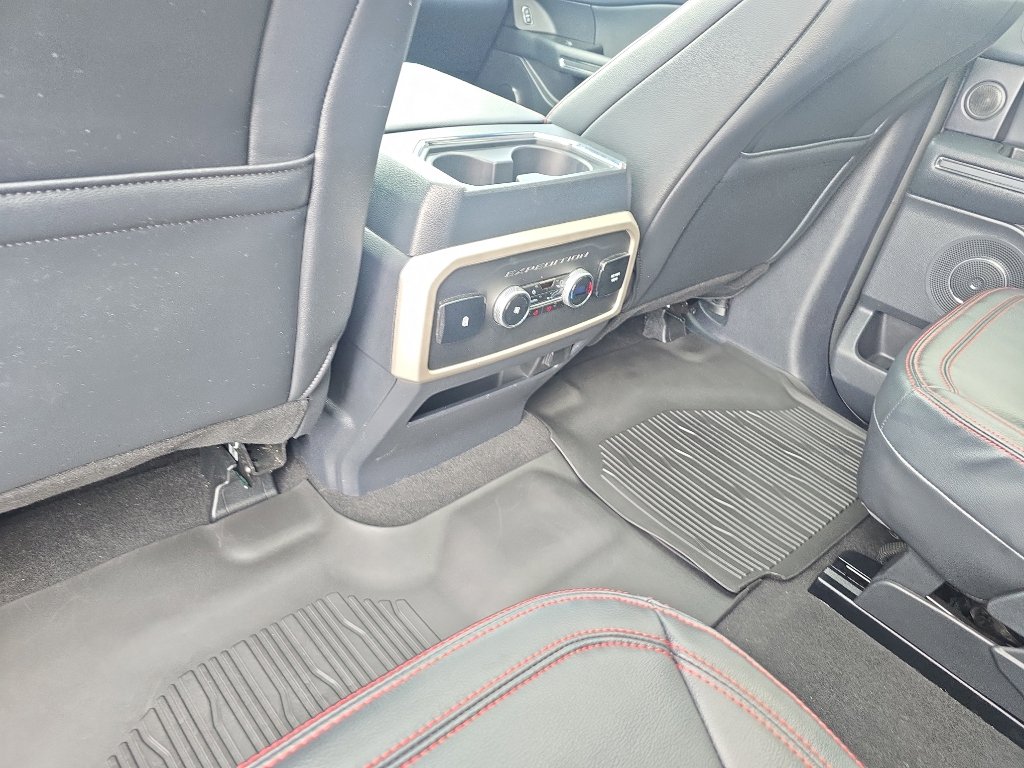 Used 2024 Ford Expedition Max Limited AWD/4WD image 20