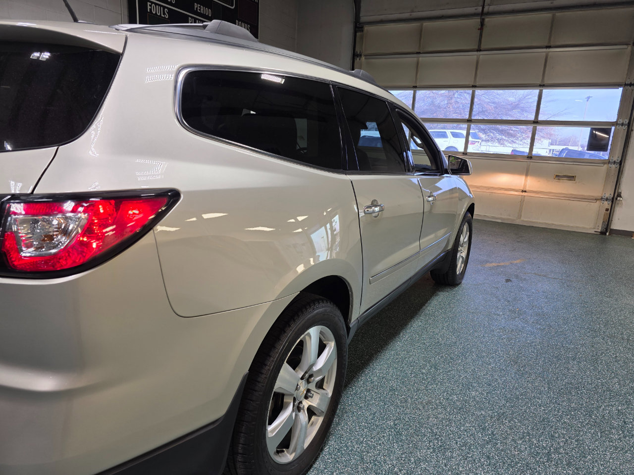 Used 2016 Chevrolet Traverse LTZ image 7