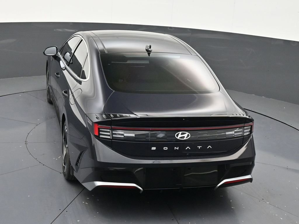 Used 2024 Hyundai Sonata SEL w/ Convenience Package FWD image 16