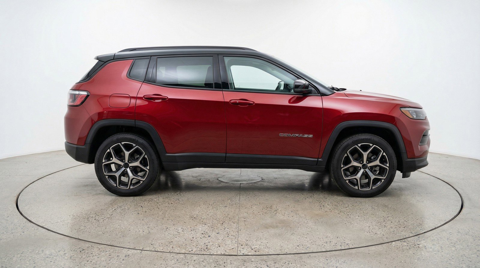 Used 2025 Jeep Compass Limited image 11