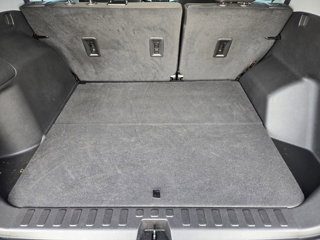 Used 2024 GMC Terrain SLE w/ Fleet Convenience Package image 31