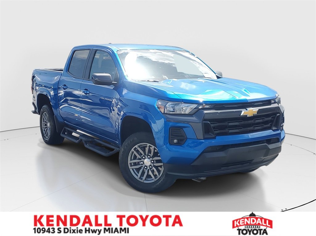 Used 2023 Chevrolet Colorado LT w/ LT Convenience Package image 1