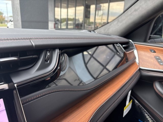 New 2025 Jeep Grand Cherokee L Summit image 20
