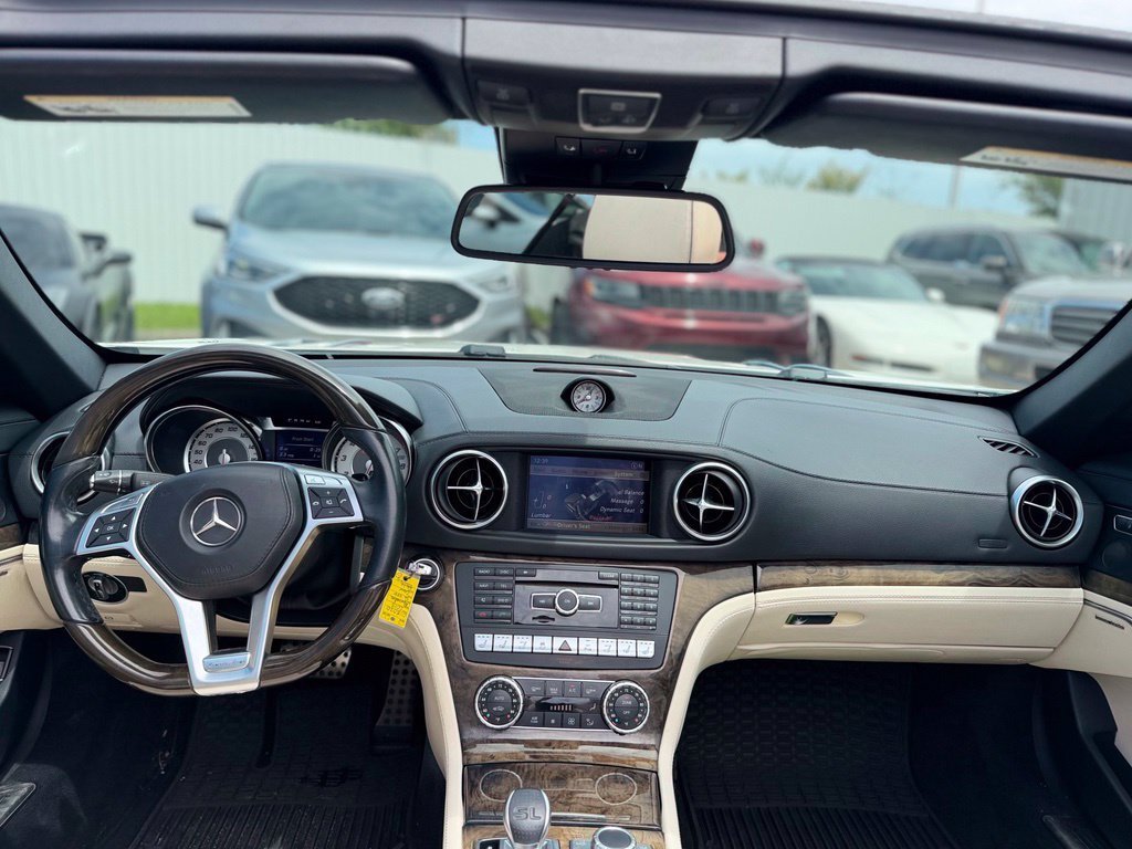 Used 2013 Mercedes-Benz SL 550 image 22