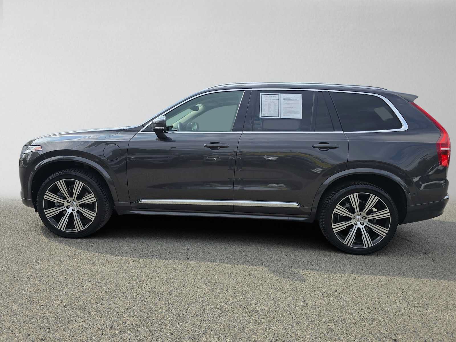 Certified 2023 Volvo XC90 T8 Plus w/ Protection Package Premier AWD/4WD image 7