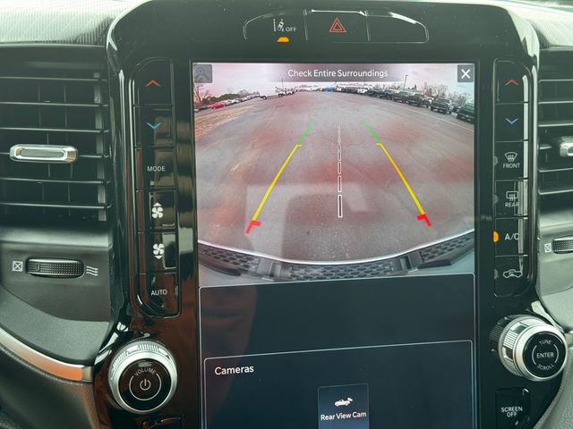 New 2026 RAM 1500 4x4 Crew Cab image 31