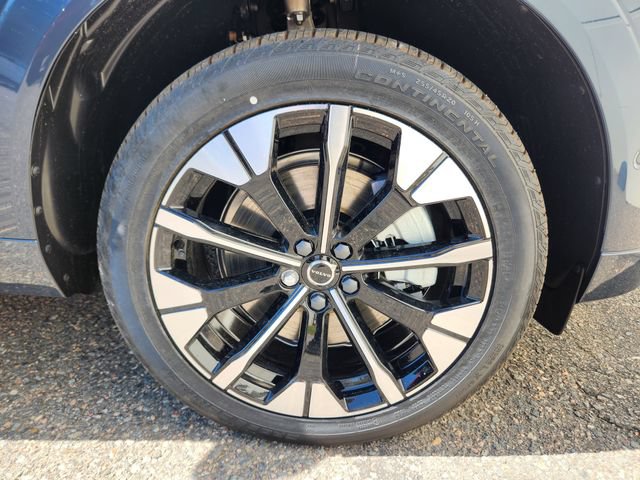 New 2026 Volvo XC60 T8 Plus w/ Protection Package Premier AWD/4WD image 18