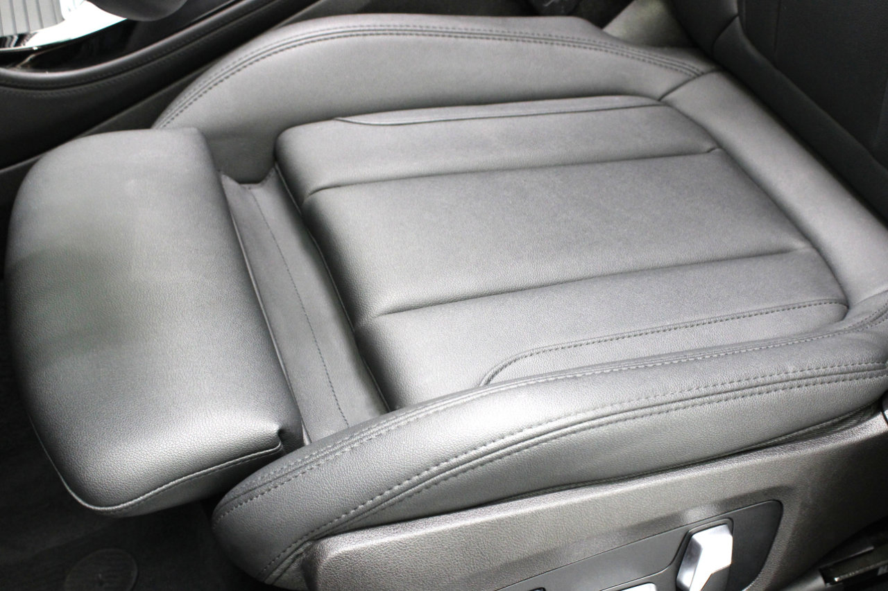 Used 2020 BMW X4 xDrive30i w/ Premium Package image 36