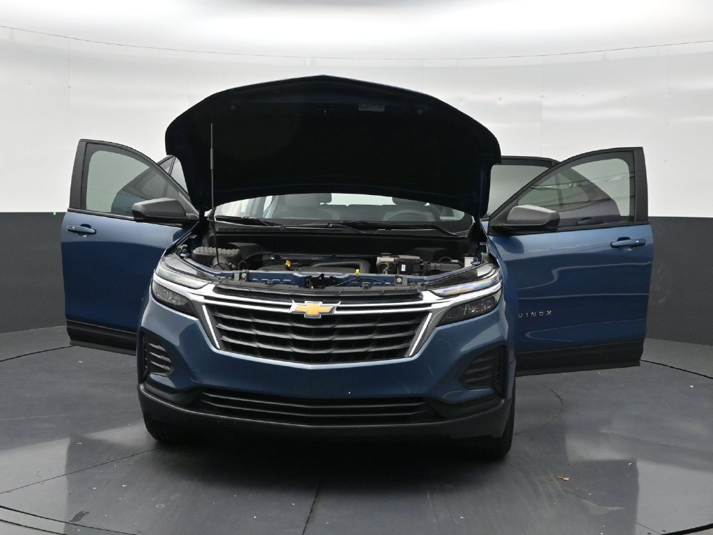 Used 2024 Chevrolet Equinox LS FWD image 30