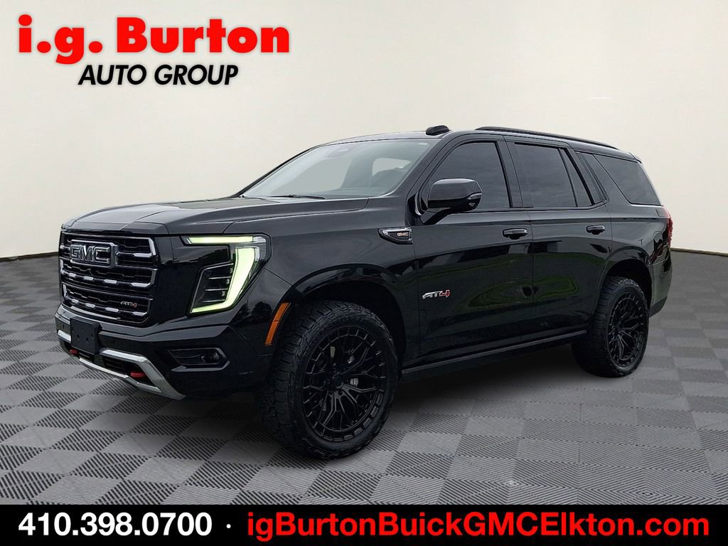 Used 2025 GMC Yukon AT4 w/ AT4 Premium Package AWD/4WD image 3